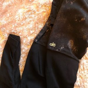 Alo yoga pants